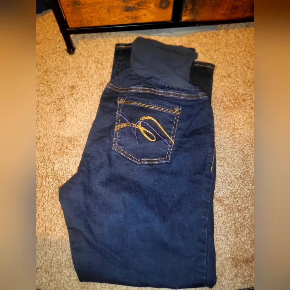 Maternity Pants - Picture 1 of 5